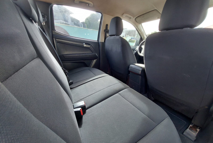 Isuzu D-MAX II 2.5 TDI 4WD Pickup double cabine 163 cv // Première main // Bon état