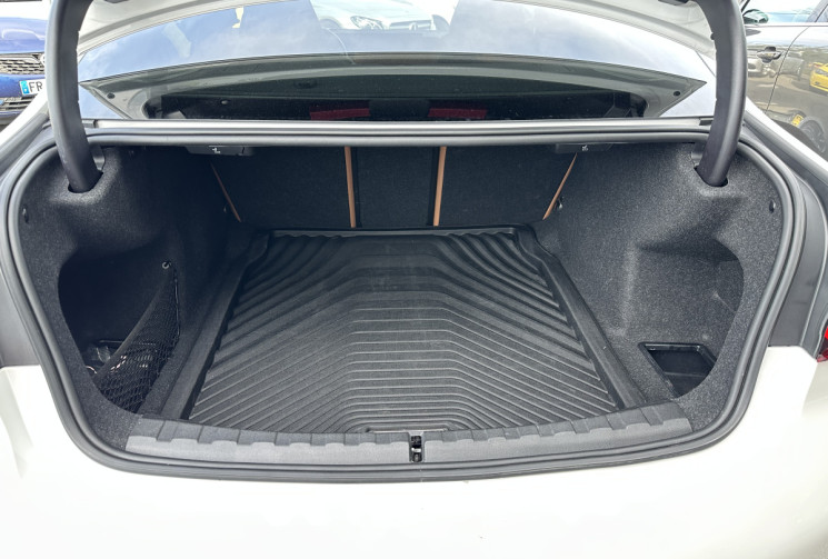 BMW Série 3 3.0d 340d m-performance x-drive