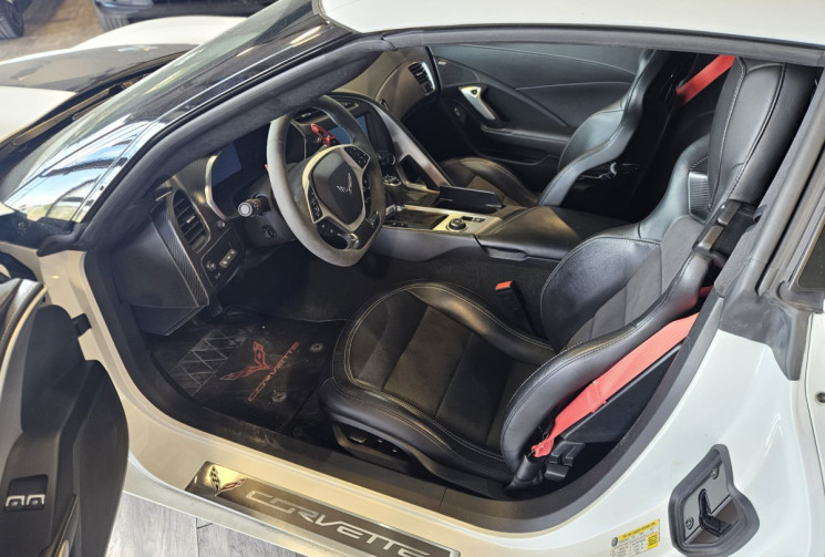 Chevrolet Corvette C7 VII 6.2 V8 466cv STING GRAY