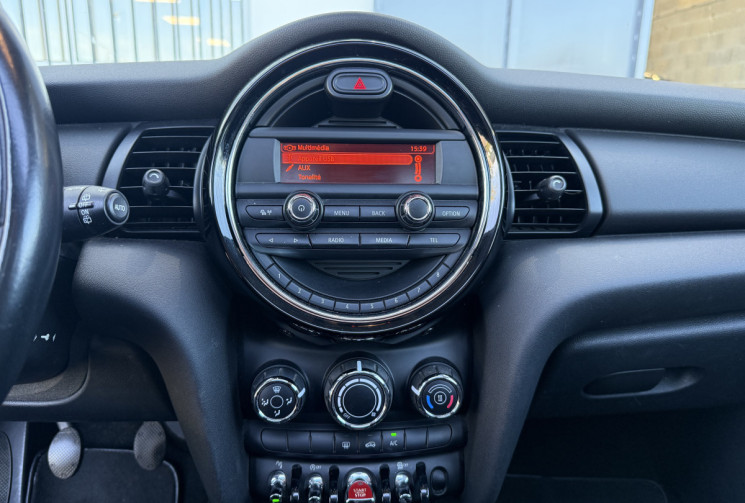 Mini MINI 5 PORTES  MINI ONE 102 ch TOIT OUVRANT