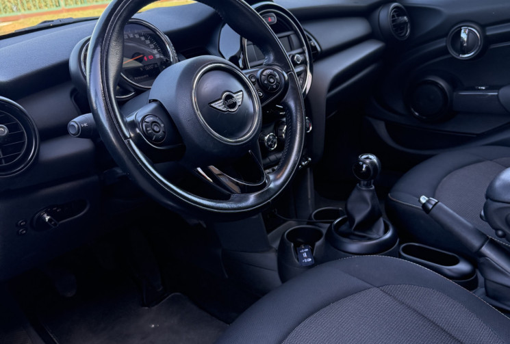 Mini MINI 5 PORTES  MINI ONE 102 ch TOIT OUVRANT