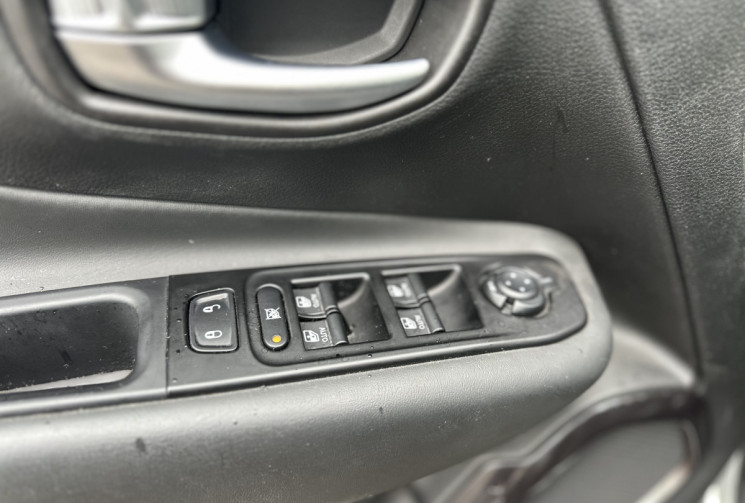 Jeep Renegade Phase 2 4Xe 1.3 i 16V GPF 190 Plug in Hybrid 4WD DCT6 S&S 130 cv Boîte auto