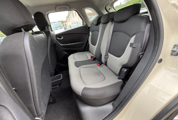 Renault Captur 1.5 dCi 90 ch / Energy Business / BVA