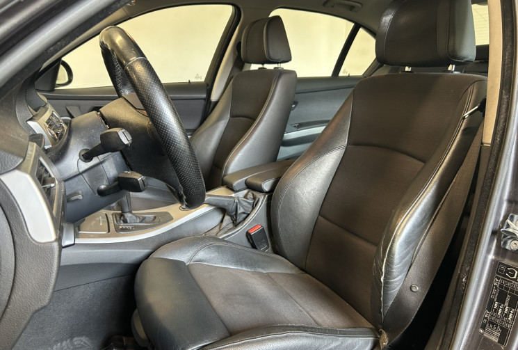 BMW Série 3 V (E90) 325iA 218ch Luxe // FULL ENTRETIEN BMW