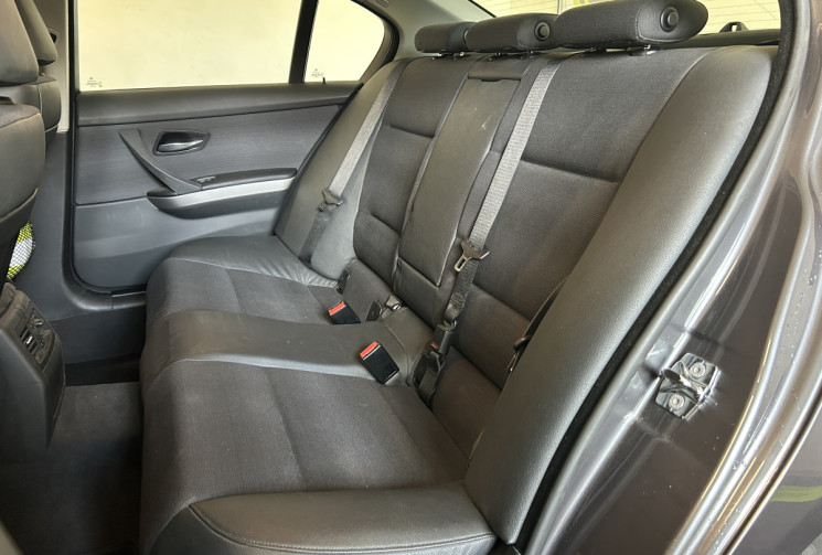 BMW Série 3 V (E90) 325iA 218ch Luxe // FULL ENTRETIEN BMW