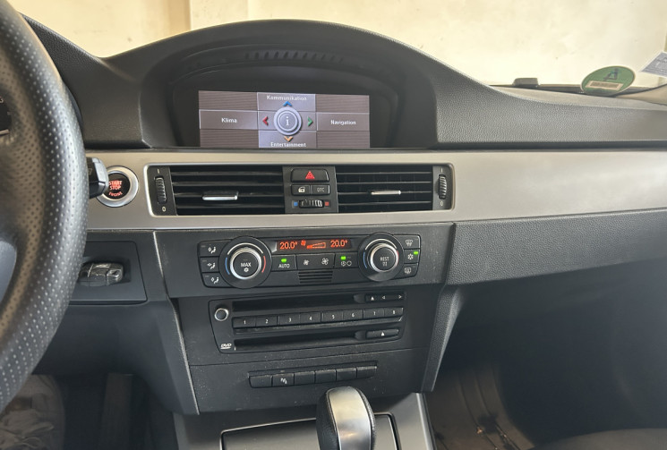 BMW Série 3 V (E90) 325iA 218ch Luxe // FULL ENTRETIEN BMW