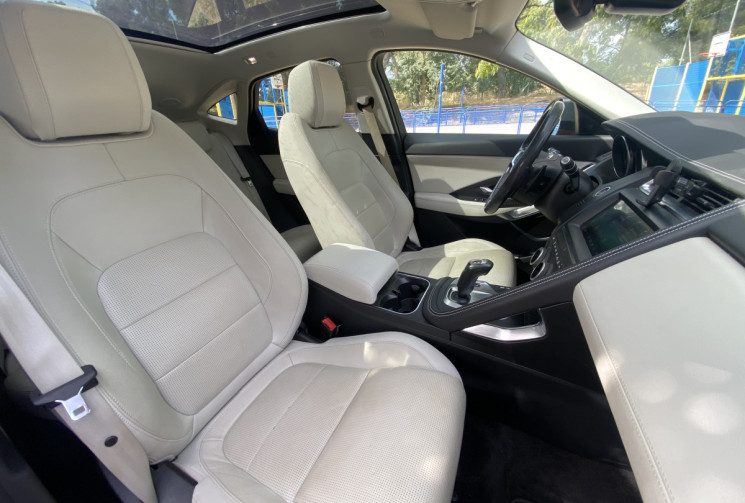 Jaguar E-Pace 2.0 D 16V AWD R-DYNAMIC SE 180 CH