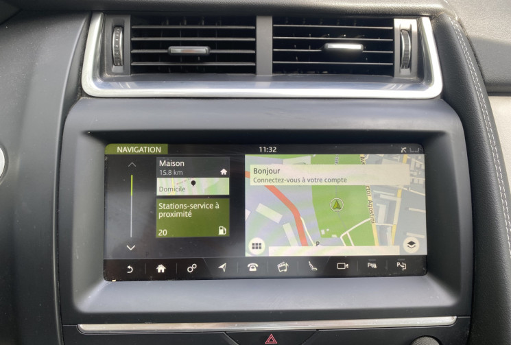 Jaguar E-Pace 2.0 D 16V AWD R-DYNAMIC SE 180 CH