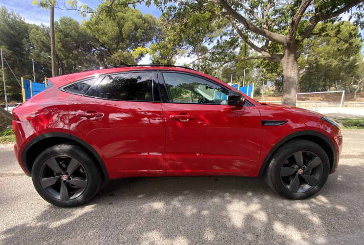 Jaguar E-Pace 2.0 D 16V AWD R-DYNAMIC SE 180 CH