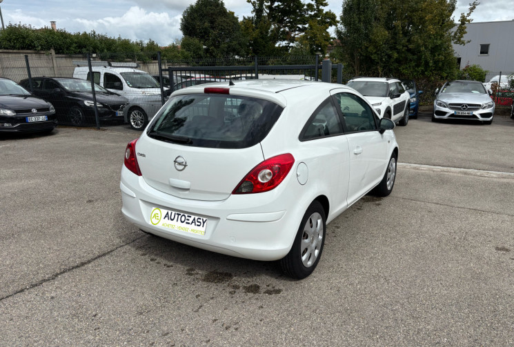 Opel Corsa 1.2 Edition 85 ch