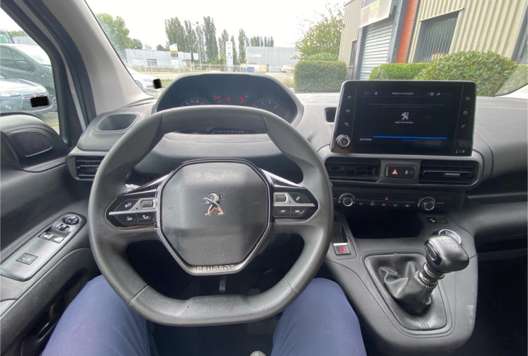 Peugeot Partner 1.5 BlueHDi 130 cv Peugeot Partner 1.5 BlueHDi 130 cv