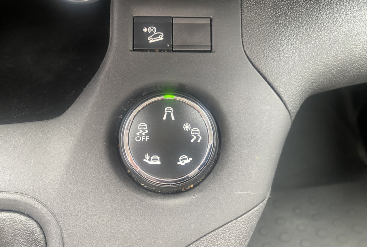 Peugeot Partner 1.5 BlueHDi 130 cv Peugeot Partner 1.5 BlueHDi 130 cv