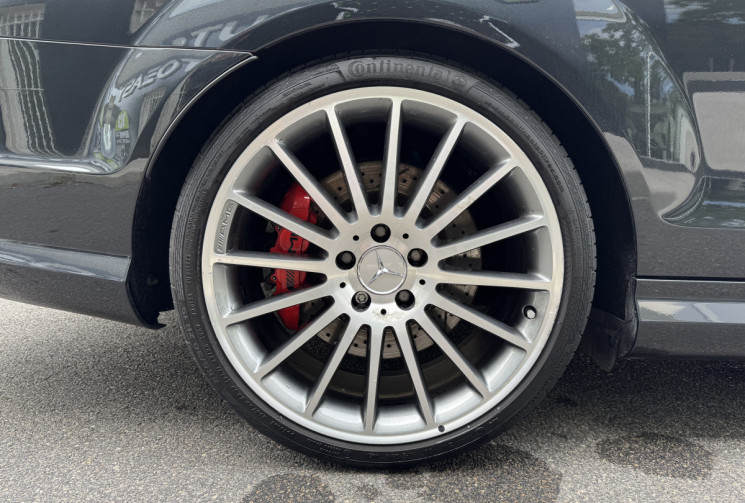 Mercedes CLASSE C COUPE 63 AMG 487 Pack Performance Plus W204 / 2e main / Ent. complet ( C63 PPP ) 