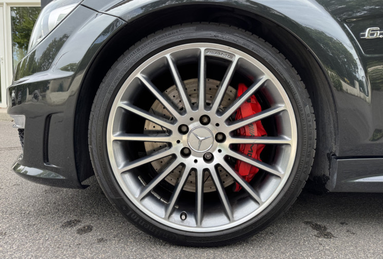 Mercedes CLASSE C COUPE 63 AMG 487 Pack Performance Plus W204 / 2e main / Ent. complet ( C63 PPP ) 