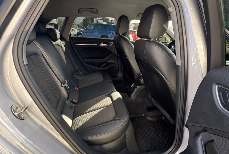 Audi A3  1.6 TDI 110 DESIGN S-tronic7