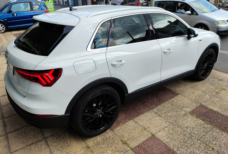 Audi Q3 2.0 TDI 150 DESIGN S-TRONIC 7 - KIT DISTRIBUTION et VIDANGE DE BOITE A JOUR
