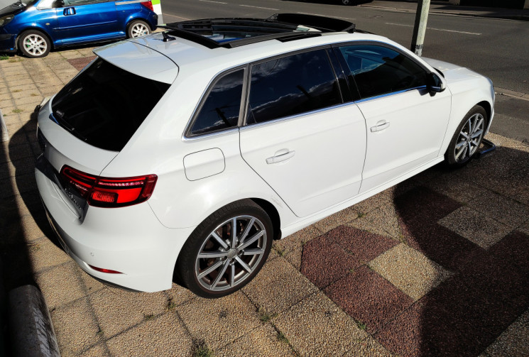 Audi A3 SPORTBACK 40 TFSIe Design Luxe / SUIVI AUDI 