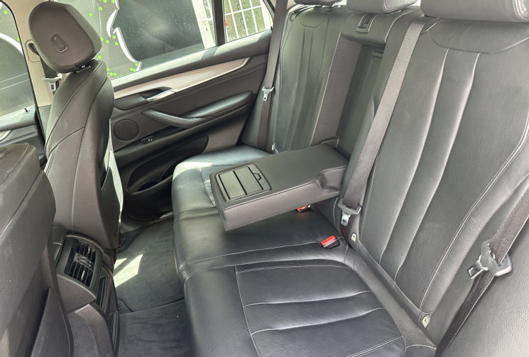 BMW X5 25d xDrive 218 ch Lounge Plus / 2eme main / 360° / Tete haute / Entretien complet