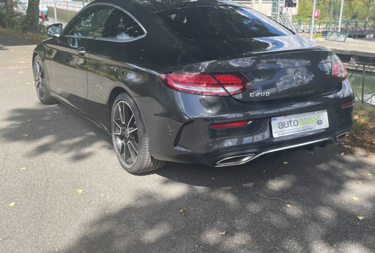 Mercedes CLASSE C COUPE 200 AMG Line 9G-Tronic 184 / Toit Ouvrant / Entretien Full Mercedes