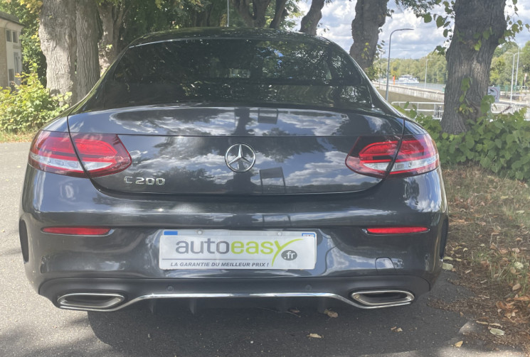 Mercedes CLASSE C COUPE 200 AMG Line 9G-Tronic 184 / Toit Ouvrant / Entretien Full Mercedes