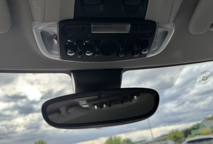 Mini Clubman COOPER BUSINESS DESIGN 136CH BVA