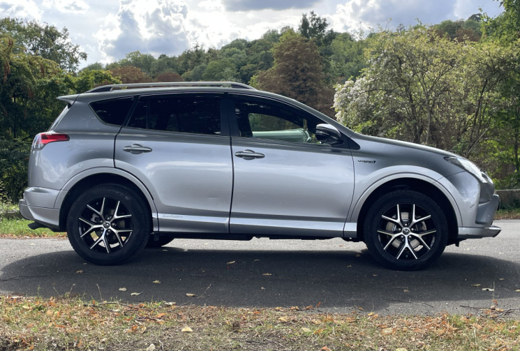 Toyota RAV4 IV PHASE 2 2.5 VVTI 16V 197   / HYBRID 4WD E-CVT 155 + GARANTIE TOYOTA 2026