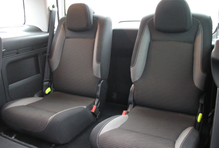 Peugeot PARTNER TEPEE  II 1.6 HDi 100 Active 48.000 km 7 PLACES  2 PORTES LATERALES 14158 HT