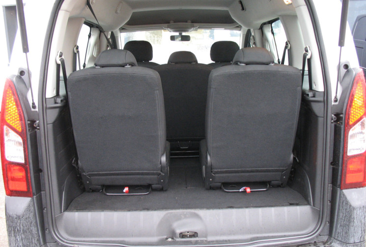 Peugeot PARTNER TEPEE  II 1.6 HDi 100 Active 48.000 km 7 PLACES  2 PORTES LATERALES 14158 HT