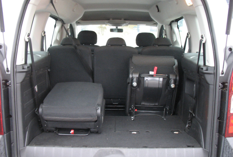 Peugeot PARTNER TEPEE  II 1.6 HDi 100 Active 48.000 km 7 PLACES  2 PORTES LATERALES 14158 HT