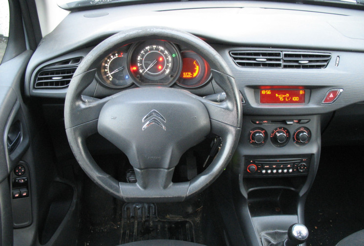 Citroën C3 1.4  MOTEUR TU ESSENCE 5 PORTES
