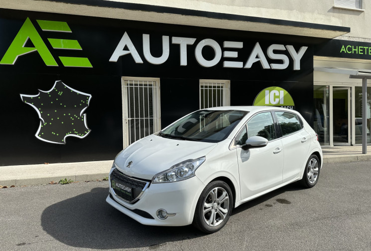 Peugeot 208 Allure 1.2 82 ch * ENTRETIEN A JOUR * CT OK * GARANTIE 6 MOIS