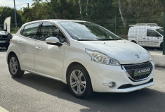Peugeot 208 Allure 1.2 82 ch * ENTRETIEN A JOUR * CT OK * GARANTIE 6 MOIS