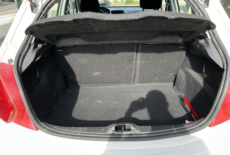 Peugeot 208 Allure 1.2 82 ch * ENTRETIEN A JOUR * CT OK * GARANTIE 6 MOIS