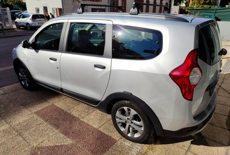 Dacia Lodgy Stepway 1.2 TCe 16V 115 cv - SUIVI RENAULT