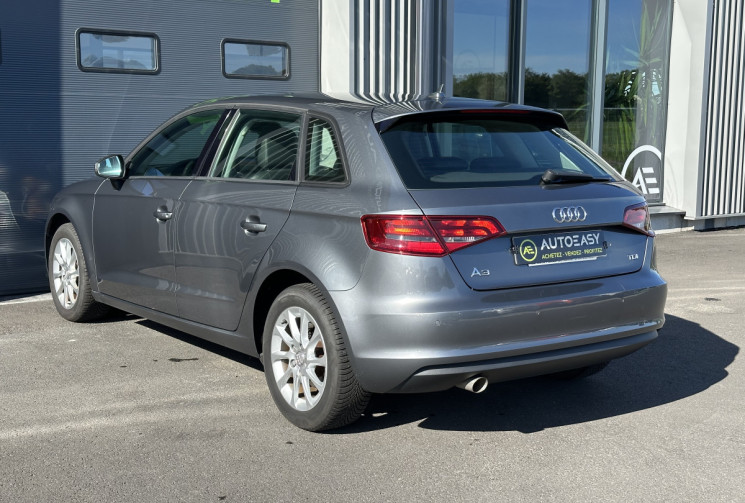 Audi A3 SPORTBACK 1.6 TDi 105 cv ATTRACTION - GPS - CUIR - DISTRIBUTION OK 
