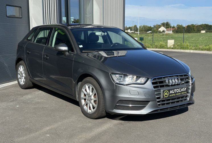 Audi A3 SPORTBACK 1.6 TDi 105 cv ATTRACTION - GPS - CUIR - DISTRIBUTION OK 