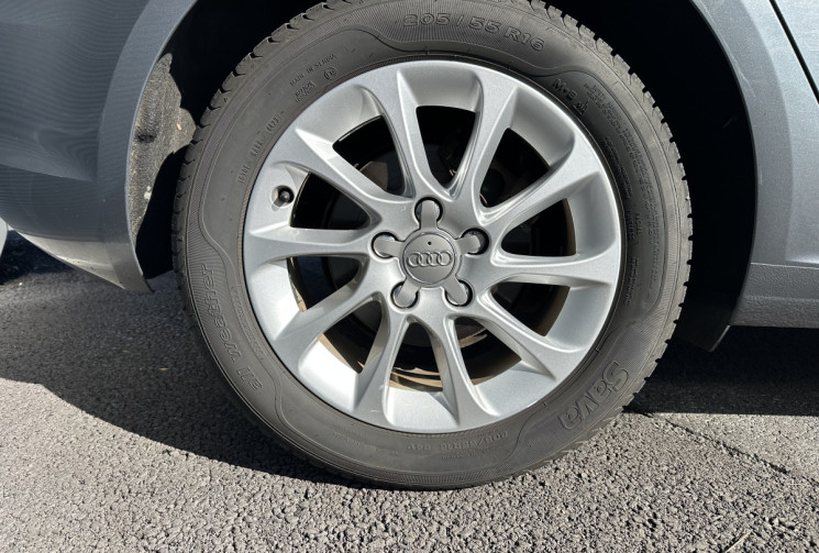 Audi A3 SPORTBACK 1.6 TDi 105 cv ATTRACTION - GPS - CUIR - DISTRIBUTION OK 
