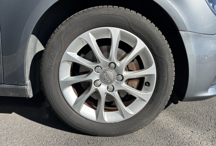 Audi A3 SPORTBACK 1.6 TDi 105 cv ATTRACTION - GPS - CUIR - DISTRIBUTION OK 