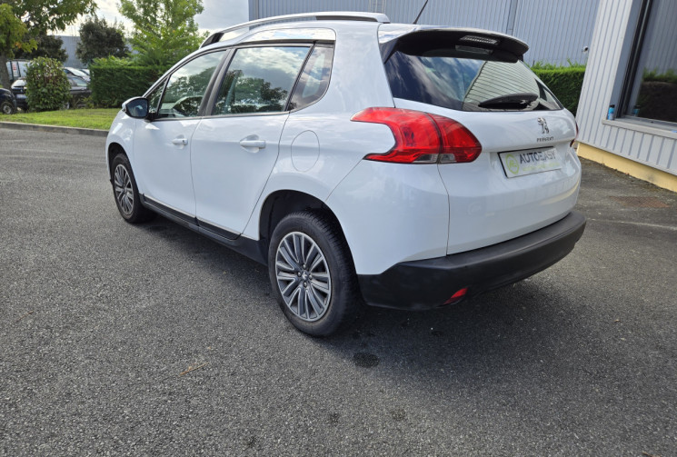 Peugeot 2008 SW 1.2 PURETECH ACTIVE