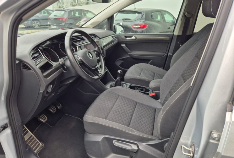 Volkswagen Touran 1.5 TSI EVO 150ch Connect 7 places Volkswagen Touran 1.5 TSI EVO 150ch Connect 7 places