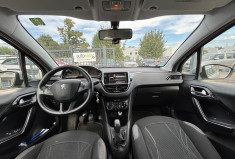 Peugeot 208 1.2 / 82 CH / ACTIVE Peugeot 208 1.2 / 82 CH / ACTIVE