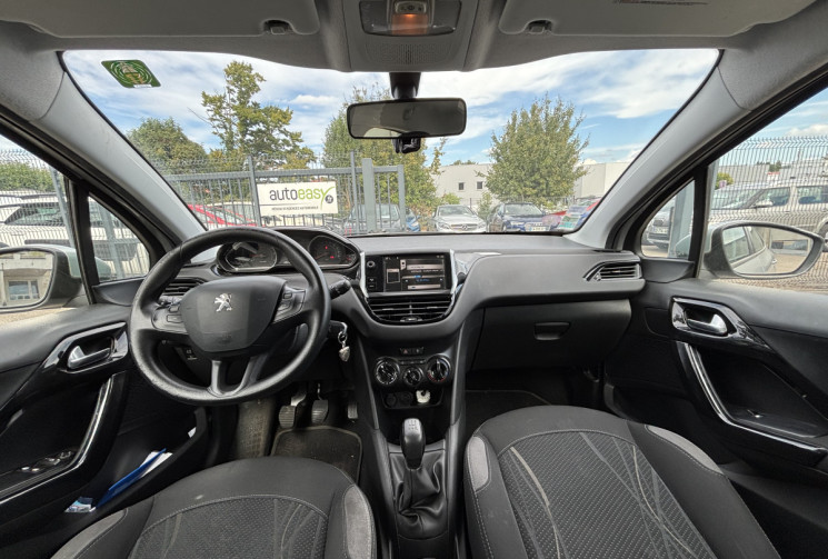 Peugeot 208 1.2 / 82 CH / ACTIVE Peugeot 208 1.2 / 82 CH / ACTIVE
