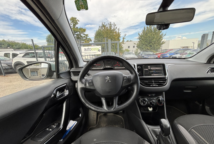 Peugeot 208 1.2 / 82 CH / ACTIVE Peugeot 208 1.2 / 82 CH / ACTIVE