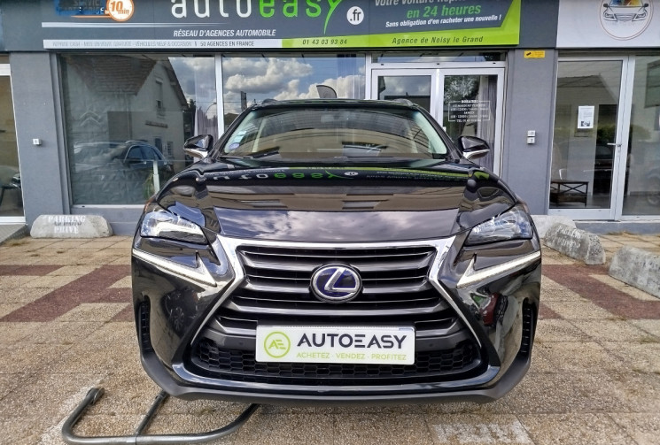 Lexus NX 300h  LUXE 2.5 VVT-i 197 AWD E-CVT 155 cv Boîte auto