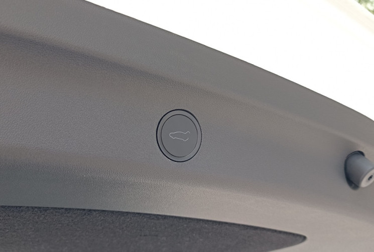 Tesla Model Y (prix HT)  DUAL MOTOR 4x4 - LONG RANGE LR - GRANDE AUTONOMIE AWD 4WD