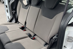 Ford Tourneo Courier Trend 1.0 l essence Distribution OK
