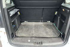 Ford Tourneo Courier Trend 1.0 l essence Distribution OK