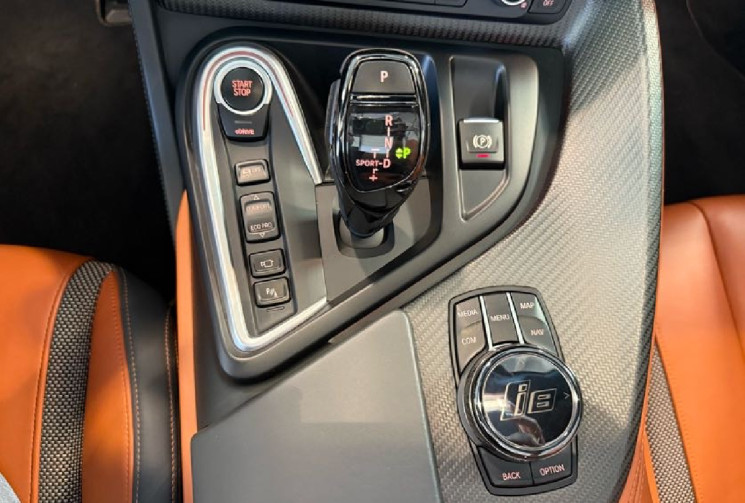 BMW I8 Roadster (fév. 2018) BMW I8 Roadster (fév. 2018)