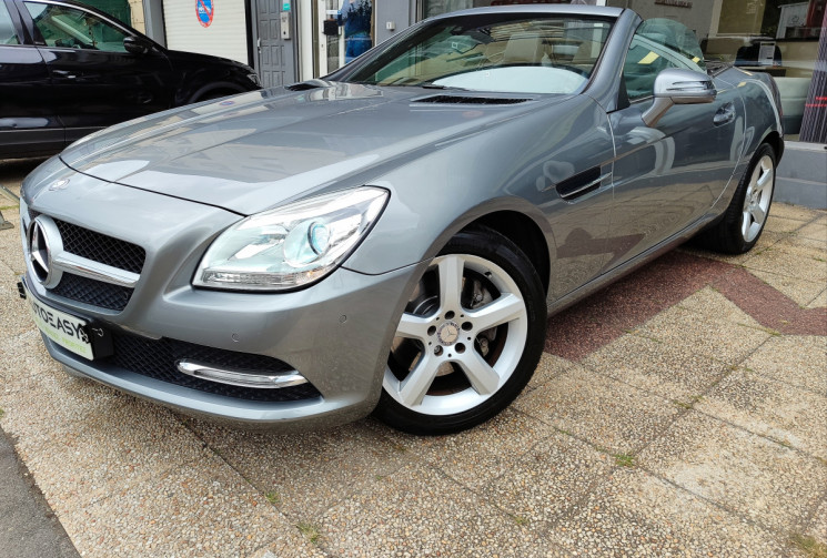 Mercedes SLK III  (172) 250  BlueEFFICIENCY 7G-TRONIC+ 204 cv Boîte auto-TRONIC
