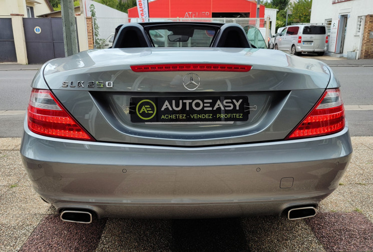 Mercedes SLK III  (172) 250  BlueEFFICIENCY 7G-TRONIC+ 204 cv Boîte auto-TRONIC
